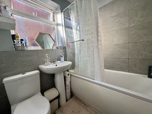 Photo 23- click for photo gallery